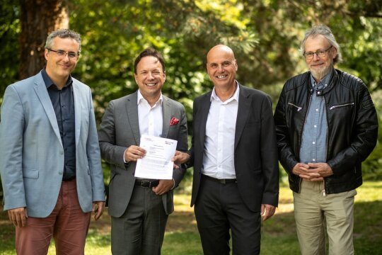 2026 05 21 Photo Signature Convention Crealp Hevs